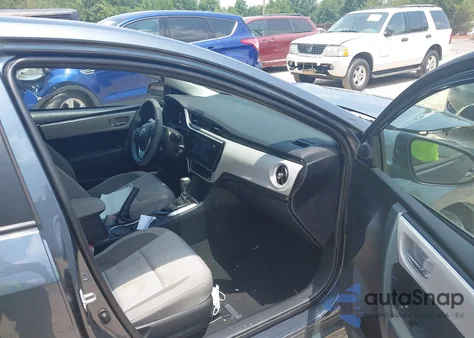 2017 Toyota Corolla Le z USA, uszkodzony, nr VIN 2T1BURHE2HC768730